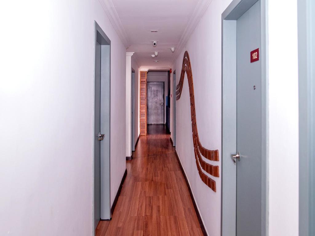 Oyo 210 Hotel Five 2 Kota Kinabalu Exterior foto